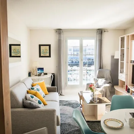 Escale A Deux Au Coeur De L'ile De Re - La Retaise